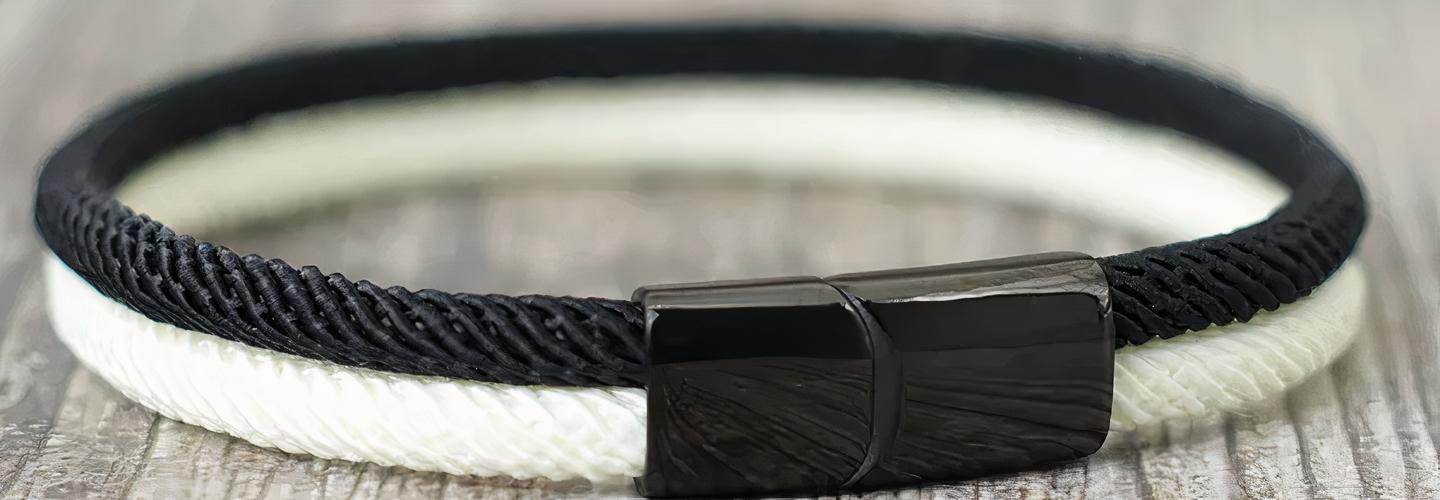 bracelet-cordon-bicolore-pour-homme-blanc-image-2.webp