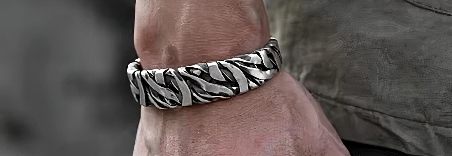 bracelet-jonc-argente-pour-homme-2-image-2.jpeg
