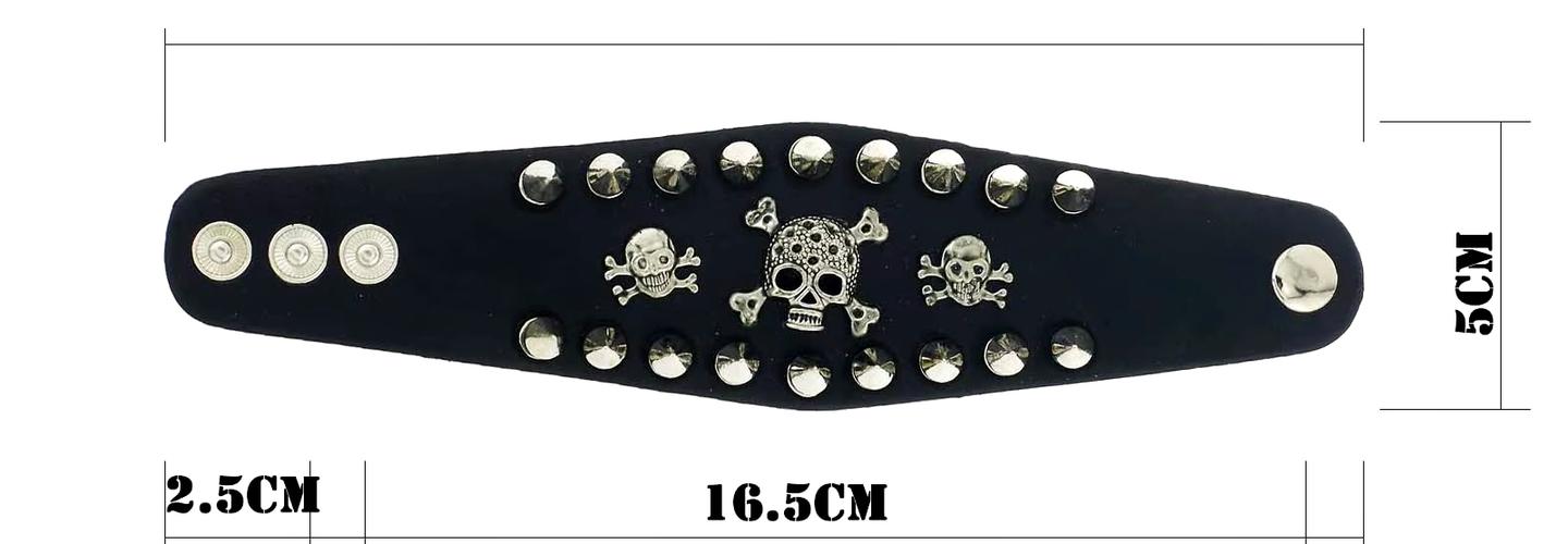 bracelet-manchette-homme-pointes-et-tetes-de-morts-2-image-2.jpeg