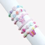 Lot de bracelets multicolores avec perles et motifs pour petite fille