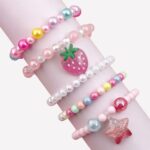 Lot de bracelets perlés en acrylique forme fraise, étoile petite fille