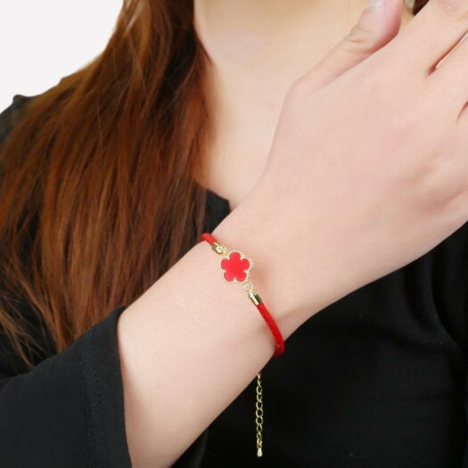 Bracelet femme cuir rouge breloque fleur