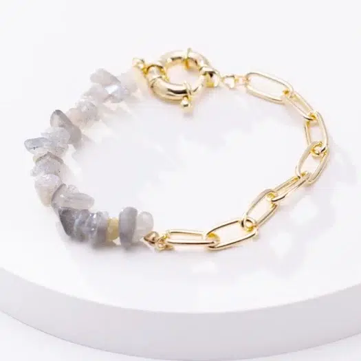 Bracelet chaine et pierres colorées